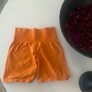 NVGTN high waist seamless pro shorts